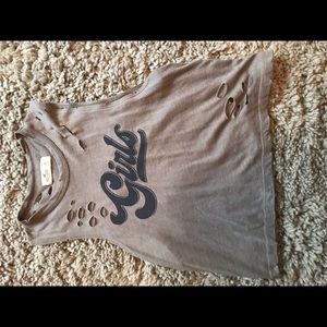 CROPPED HOLLISTER MUSCLE TANK